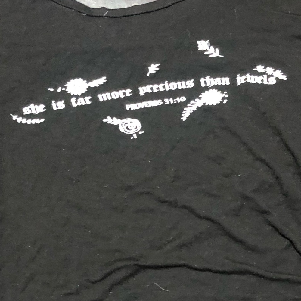 Women’s crop top